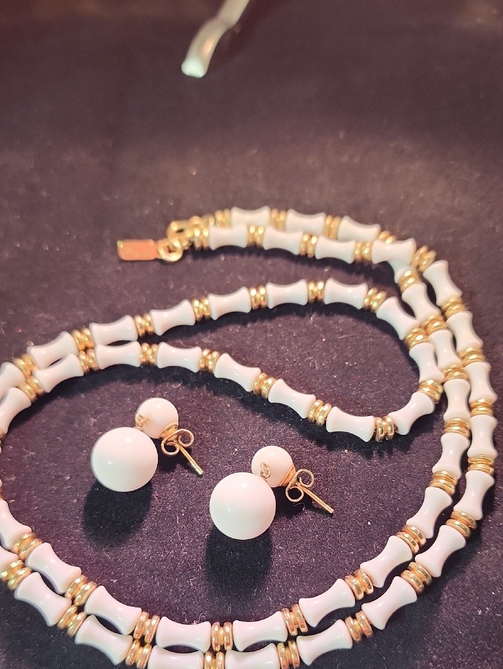 Vintage MONET White Bead & Gold Necklace and Stud Earrings Set - Gold Accents